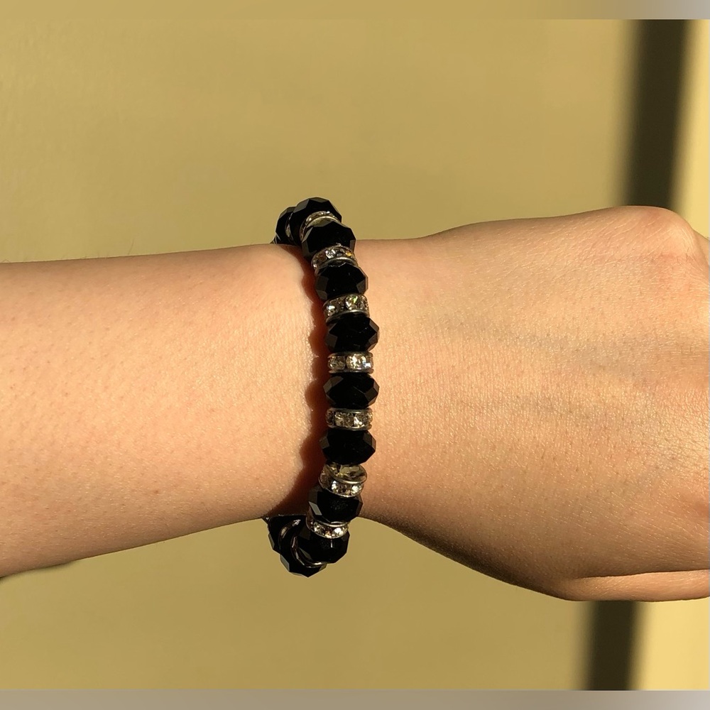 Black & Sliver rhinestone beaded stretchy bracelet